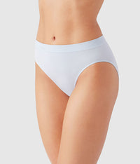 B-Smooth Seamless Hi-Cut: Soft Sky
