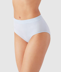 B-Smooth Seamless Brief: Soft Sky