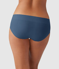 Feeling Flexible Hipster: Titan